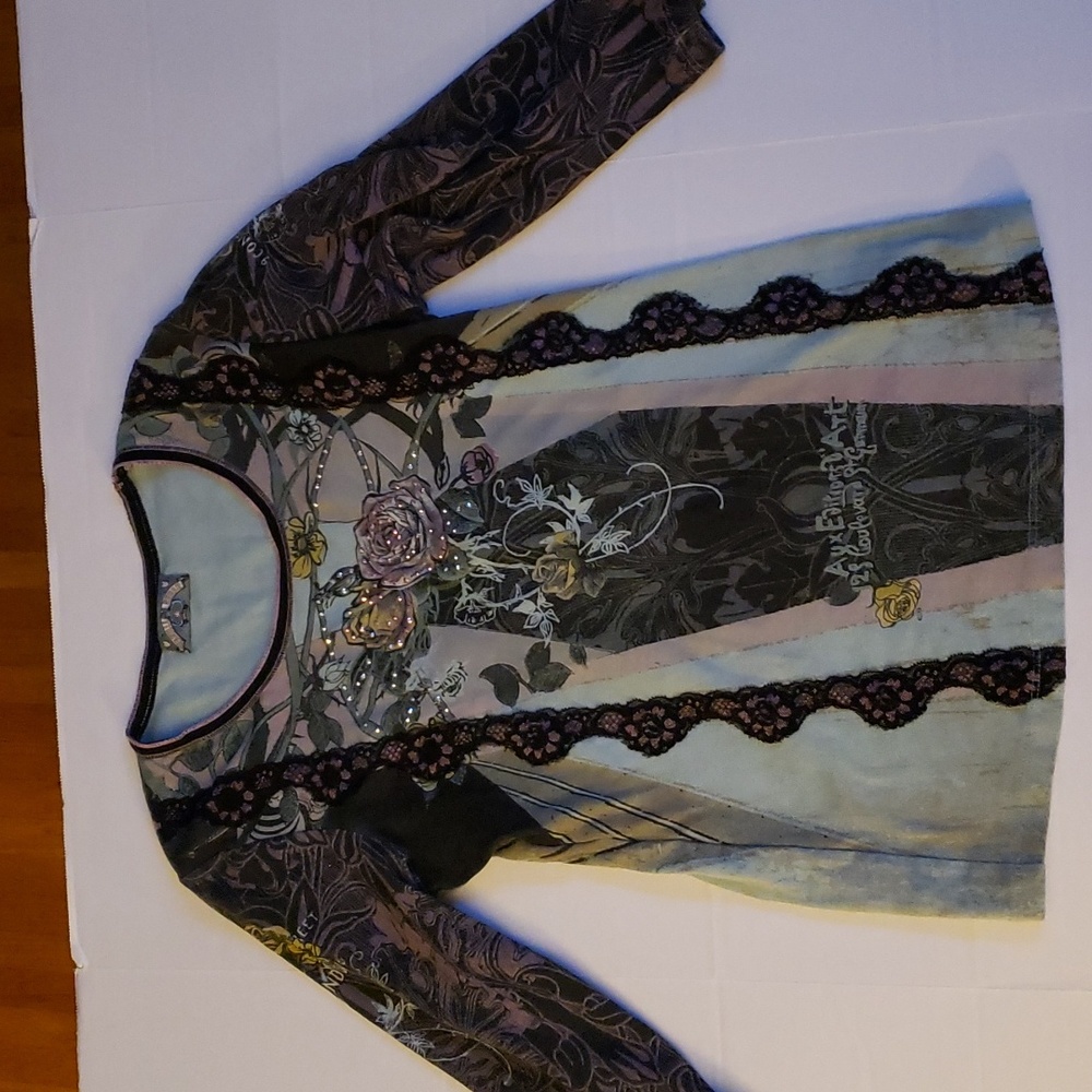 Vanilla Sugar Ladies Shirt small